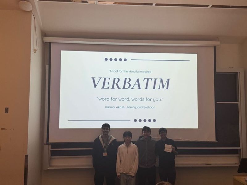 Verbatim project team presenting the app at Hack Without Borders